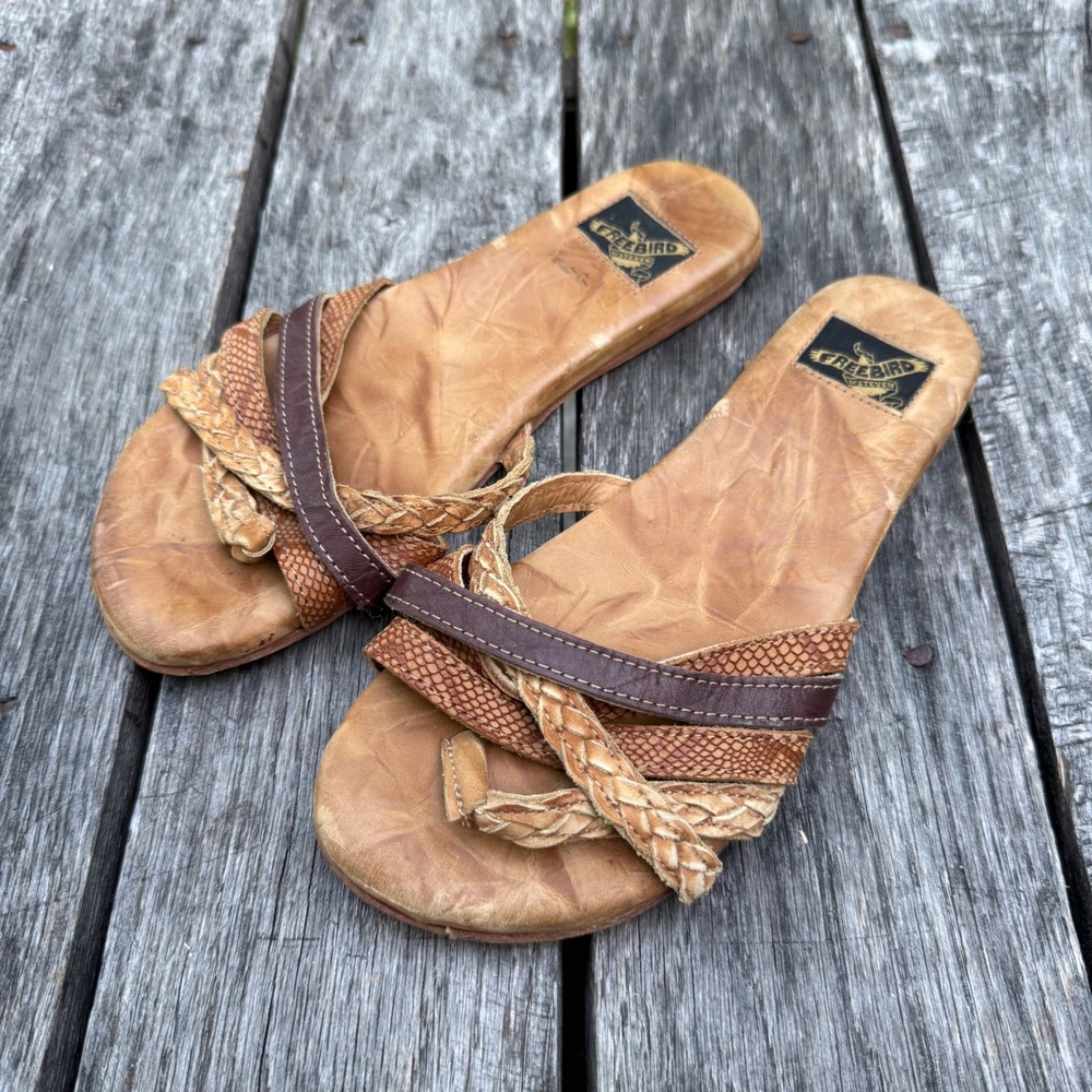 Freebird by Steven Steven Sugar Leather Slide Sandals Tan Snakeskin Braided 7